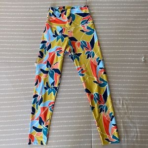 Beach Riot L leggings